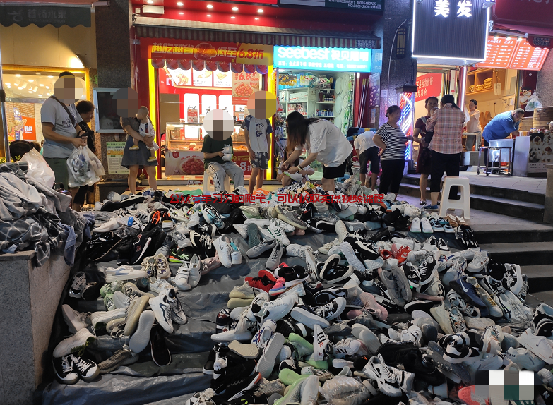 线下摆摊的一个小商机引发的赚钱思考的图片 第1张 小商机 第1张